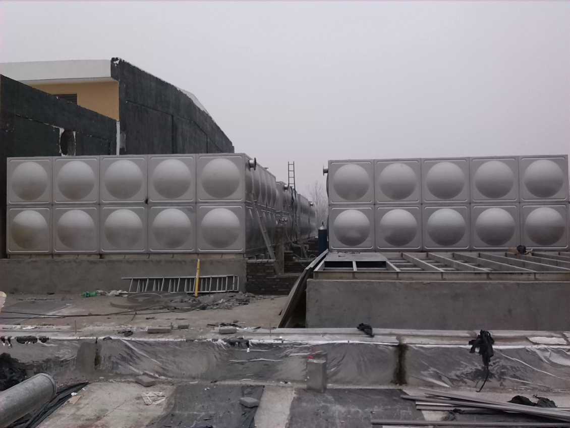 换热器机组厂家分享一下板式换热机优势？